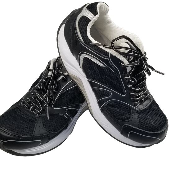 Danskin Now Black White Leather Trim Canvas Toning Walking Jogging Sneakers 8 - Picture 1 of 6